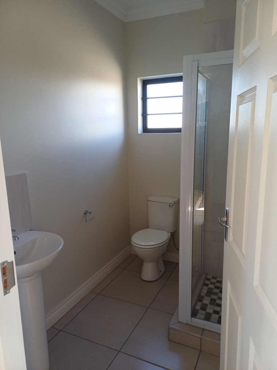 To Let 2 Bedroom Property for Rent in Westbourne Eastern Cape